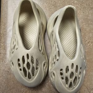 Toddler Yeezy Foam Runner